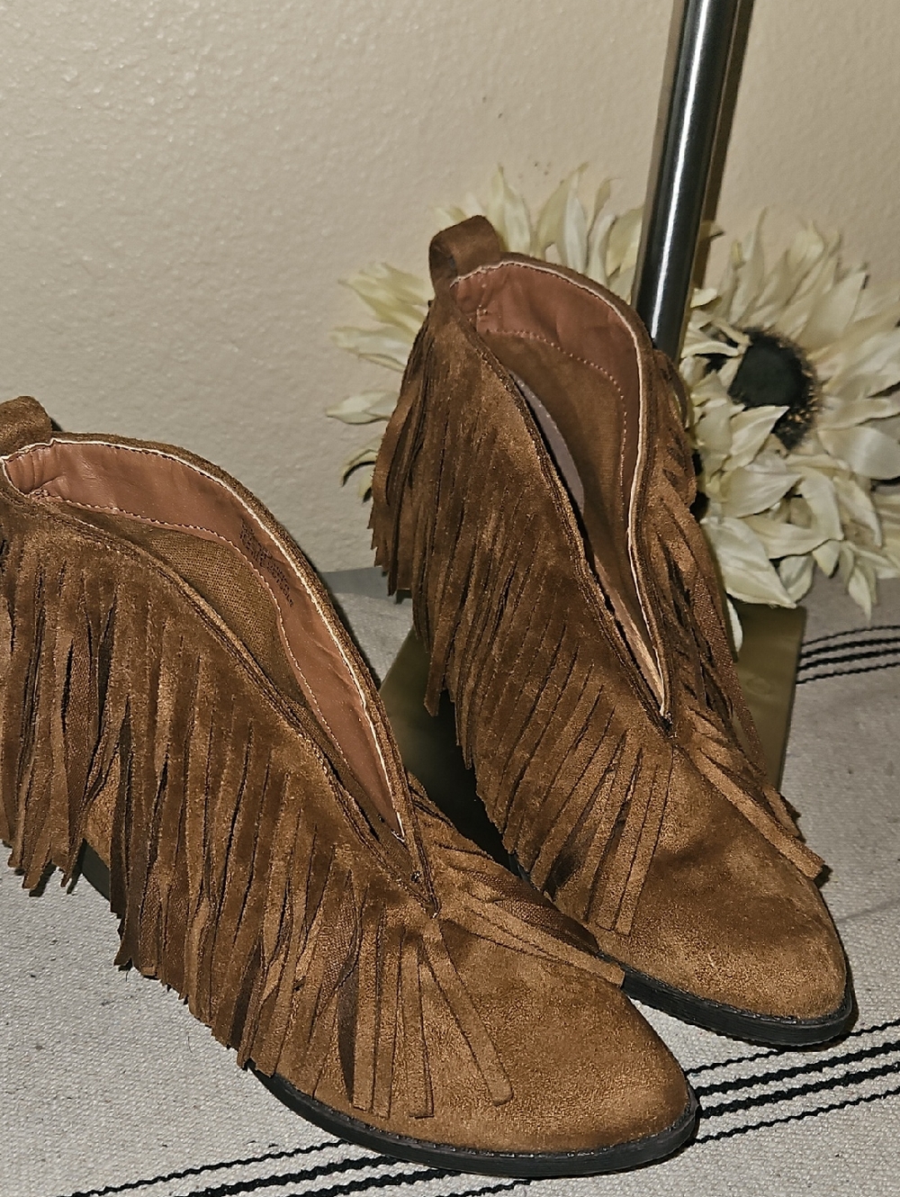 Coconuts by Matisse Tan Fringe Suede Ankle Booties
